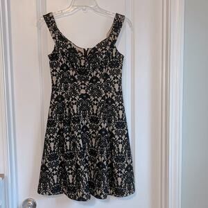 ⚡️ 3 for $20 ⚡️ Francesca’s Floral Mini Cocktail Dress